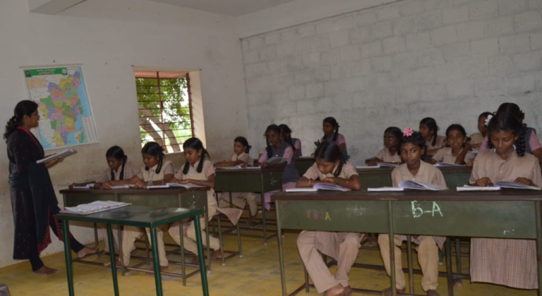 Empowering Young Minds at Minnapalayam Higher Secondary School 🌟